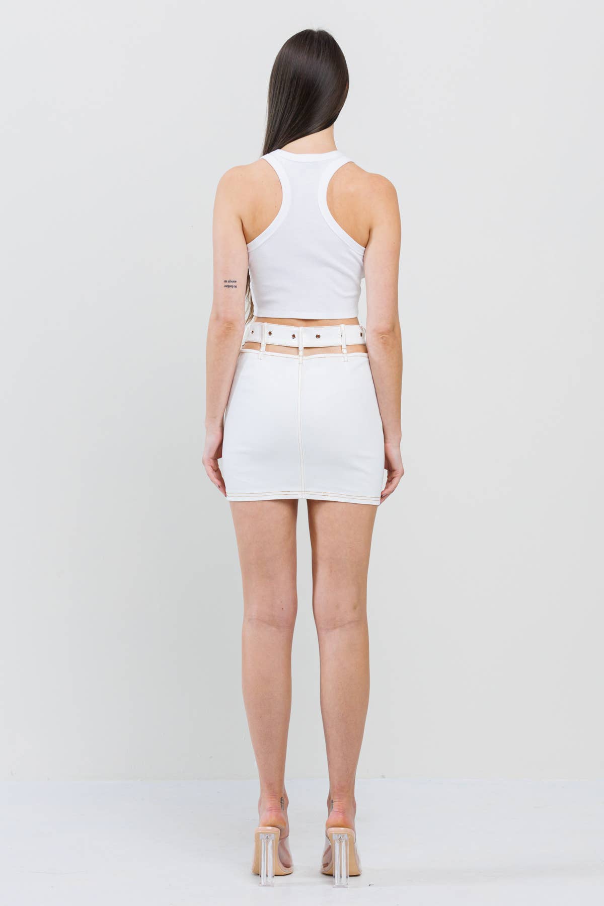 Cutout featured stitch detail belted skirt