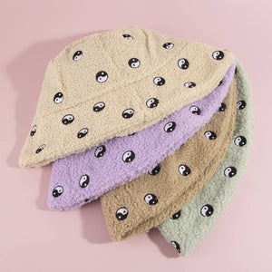 Yin Yang Patch Sherpa Teddy Bucket Hat