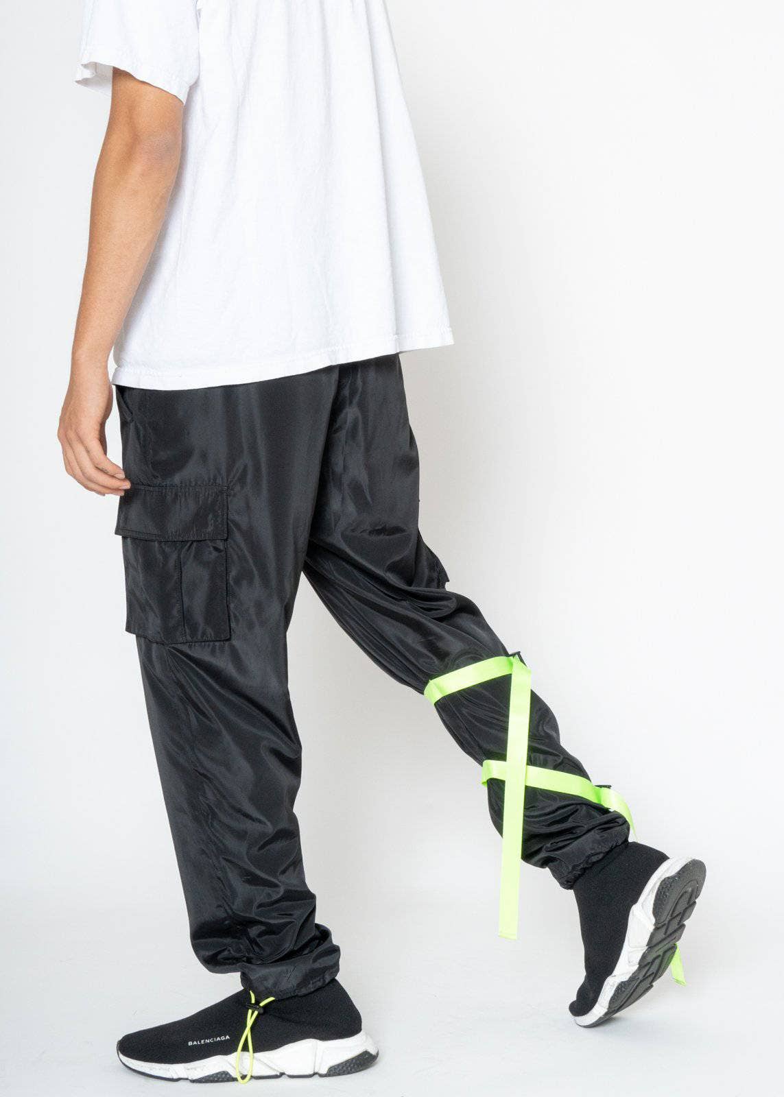 Utility Cargo Pants in Black