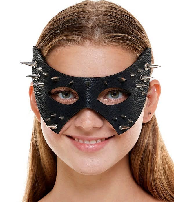 Black Spiked Cat Mask