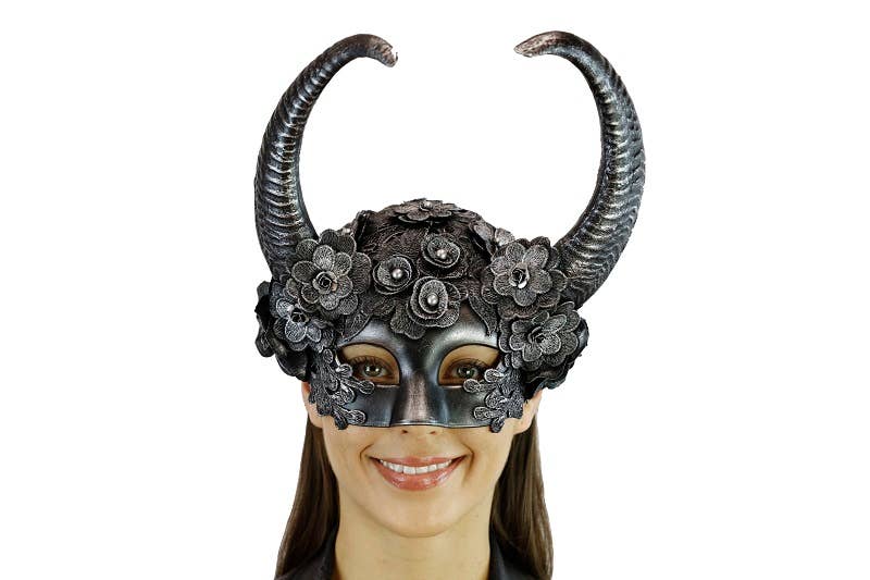 Silver Lace Horned Mask