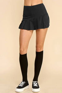 PLEATED SKORT