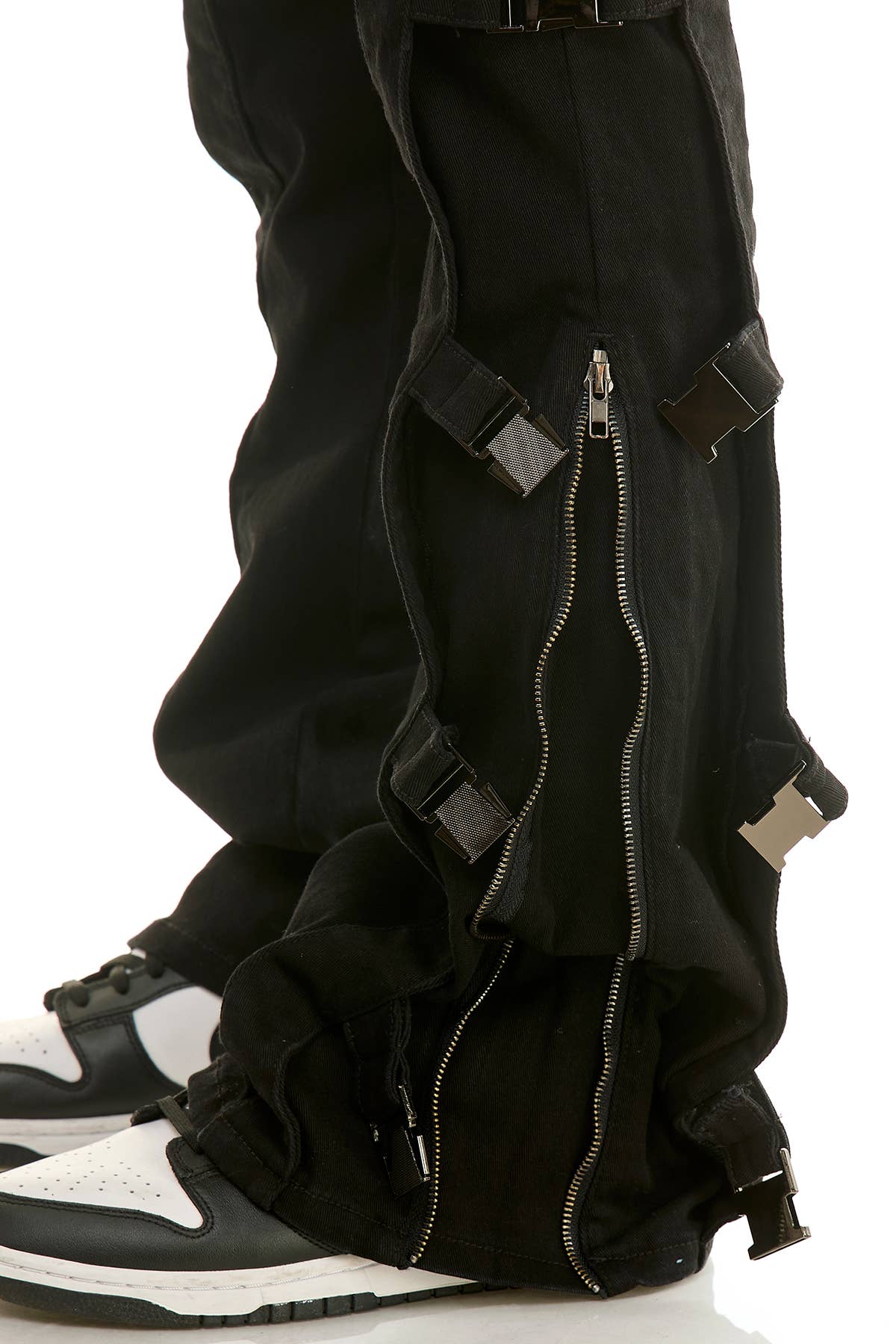 BUCKLE FLARE PANTS/JEANS