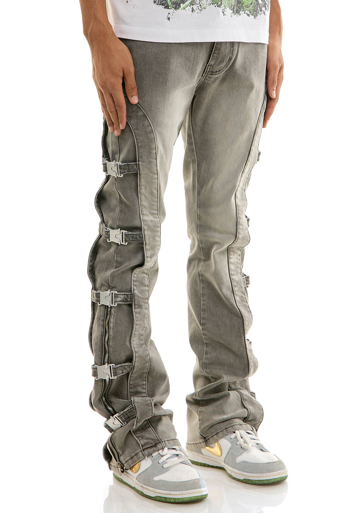 BUCKLE FLARE PANTS/JEANS