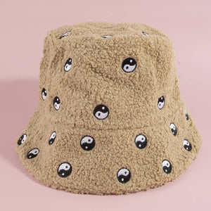 Yin Yang Patch Sherpa Teddy Bucket Hat