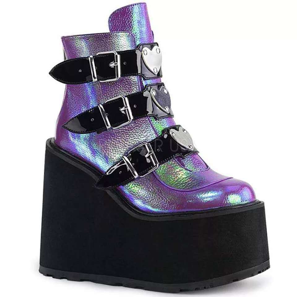 Love Boot