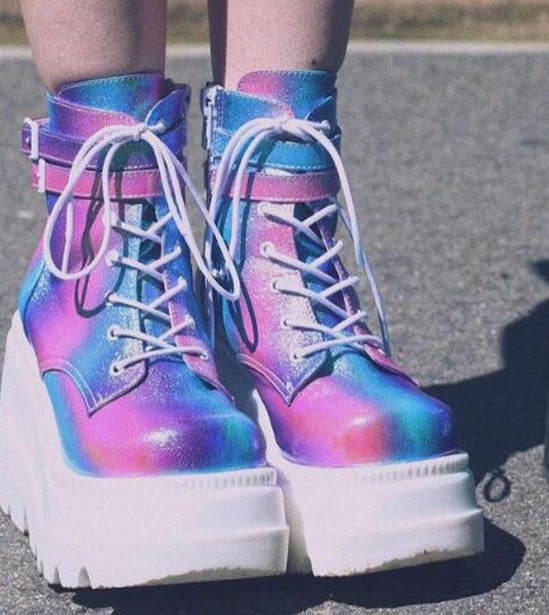 Glisten Boot